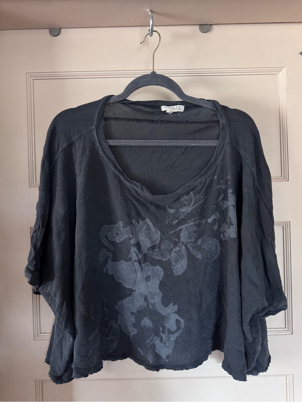 torrid Charcoal Floral-Print Crop Top